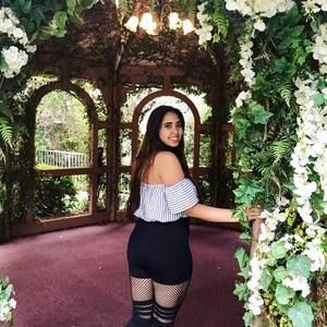 Meet your Posher, Reena